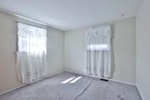 210 Zimmerman St, New Carlisle, OH 45344 - Photo 21