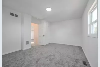 208 W Williams Avenue, Bellefontaine, OH 43311 - Photo 27