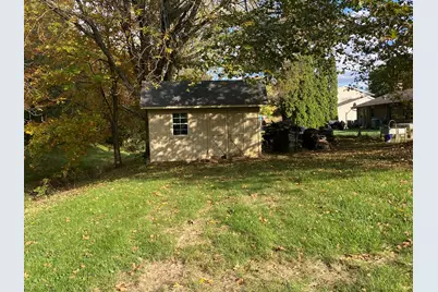 1811 Greenbriar Drive, Troy, OH 45373 - Photo 27