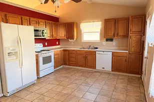 2365 W Murphy Ln, Troy, OH 45373 - Photo 11