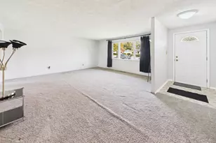 6781 Taywood Rd, Englewood, OH 45322 - Photo 7