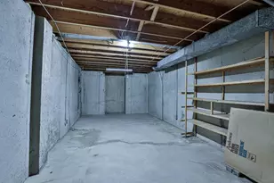 1054 Wilhelmina Dr, Vandalia, OH 45377 - Photo 33