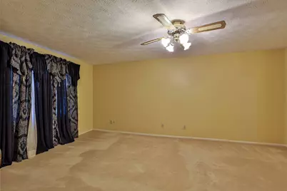 1054 Wilhelmina Drive, Vandalia, OH 45377 - Photo 19