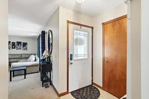 6258 Zachary Ave, Springfield, OH 45502 - Photo 7