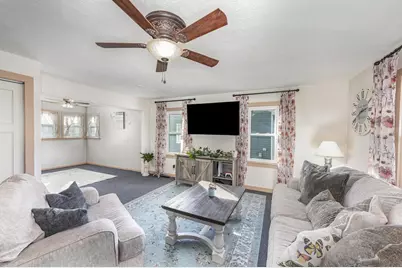 9 E Silver Street, Wapakoneta, OH 45895 - Photo 5