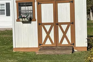 1305 Wright St, Bellefontaine, OH 43311 - Photo 23