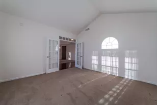 3029 Cattail Dr, Tipp City, OH 45371 - Photo 11