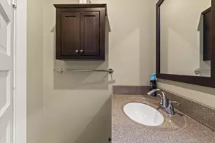 535 S Belmont Ave, Springfield, OH 45505 - Photo 25