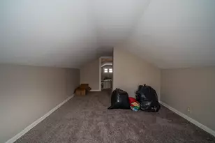 2921 Kenmore Ave, Dayton, OH 45420 - Photo 9