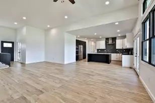 950 Rosenthal Dr, Tipp City, OH 45371 - Photo 9