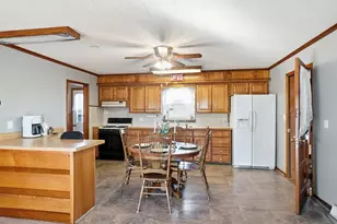 8990 Crescent St, Lakeview, OH 43331 - Photo 13