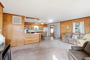 8990 Crescent St, Lakeview, OH 43331 - Photo 9