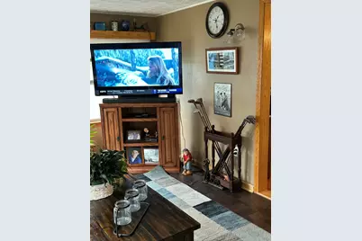 2434 S Burnett Rd Road, Springfield, OH 45505 - Photo 9