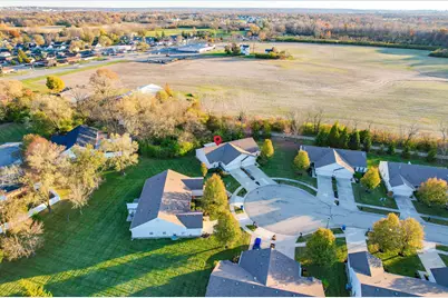 4214 Pheasant Court, Huber Heights, OH 45424 - Photo 3