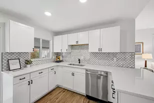 1274 Wager St, Columbus, OH 43206 - Photo 17