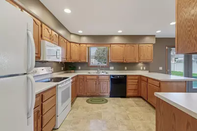 760 Birchwood Drive, Greenville, OH 45331 - Photo 15