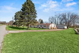 4921 Hawk Rd, Mechanicsburg, OH 43044 - Photo 3