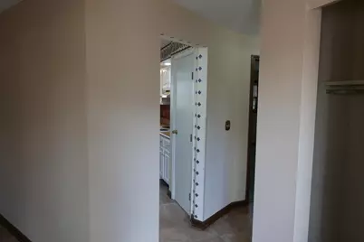 199 Finsbury Lane, Troy, OH 45373 - Photo 3