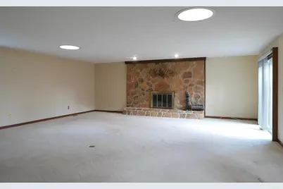 199 Finsbury Lane, Troy, OH 45373 - Photo 13