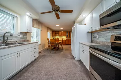 3136 Suburban Drive, Beavercreek, OH 45432 - Photo 3