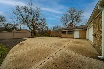 3136 Suburban Drive, Beavercreek, OH 45432 - Photo 43