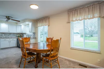 3136 Suburban Drive, Beavercreek, OH 45432 - Photo 17