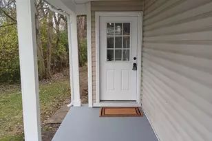 1207 W Pleasant St, Springfield, OH 45506 - Photo 9