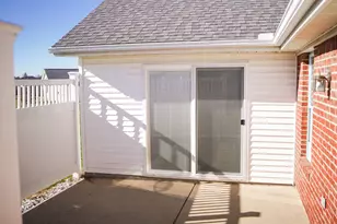 1831 Pinehurst Dr, Springfield, OH 45502 - Photo 9