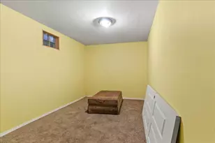 552 E Chillicothe Ave, Bellefontaine, OH 43311 - Photo 33