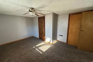 905 N Walnut St, Celina, OH 45822 - Photo 11