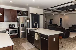 1018 Hunter's Ridge Dr, Tipp City, OH 45371 - Photo 15