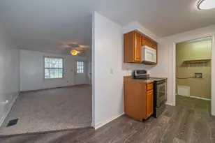 6773 Summerdale Dr, Huber Heights, OH 45424 - Photo 11