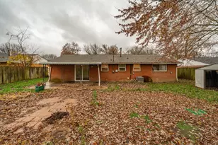 6773 Summerdale Dr, Huber Heights, OH 45424 - Photo 27