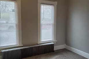 62 Pioneer St, Dayton, OH 45405 - Photo 9