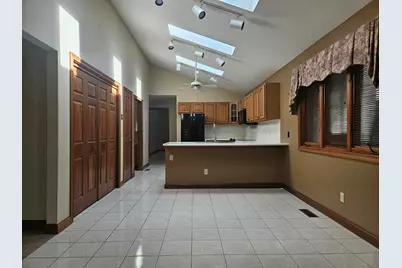 1707 Berwick Drive, Springfield, OH 45503 - Photo 3