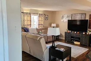 1529 Claudia Ln, Marysville, OH 43040 - Photo 3