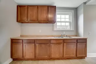 1810 N Limestone St, Springfield, OH 45503 - Photo 17