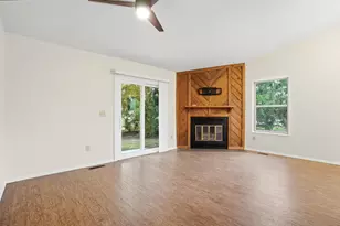 630 Hidden Valley Ct, Fairborn, OH 45324 - Photo 9