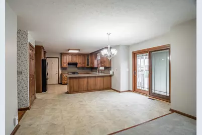 830 Pinehurst Drive, Tipp City, OH 45371 - Photo 9