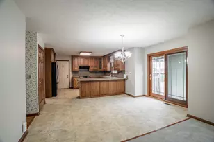 830 Pinehurst Dr, Tipp City, OH 45371 - Photo 9