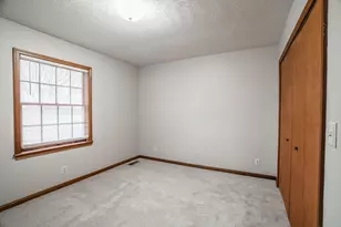 830 Pinehurst Dr, Tipp City, OH 45371 - Photo 23