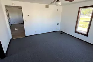 105 Maple St, Saint Marys, OH 45885 - Photo 9