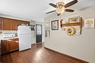 1731 Elaina Dr, Springfield, OH 45503 - Photo 9