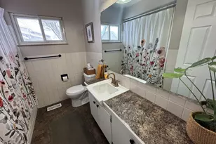 316 Dogwood Dr, Celina, OH 45822 - Photo 17