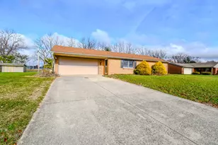 520 Treaty Way, Greenville, OH 45331 - Photo 3