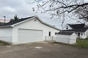 315 N Main St, New Carlisle, OH 45344 - Photo 3