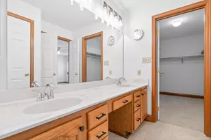 2591 Merrimont Dr, Troy, OH 45373 - Photo 43