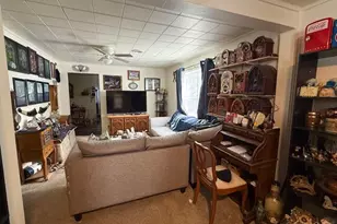 1015 E Columbia St, Saint Marys, OH 45885 - Photo 3