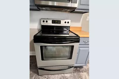 332 E Auburn Avenue, Bellefontaine, OH 43311 - Photo 21