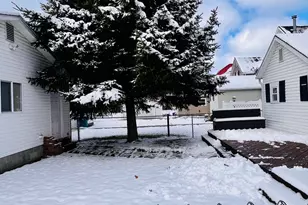 332 E Auburn Ave, Bellefontaine, OH 43311 - Photo 47